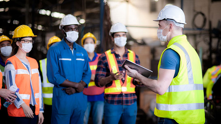Factory manager conducts quality control training | Ensure Proper Quality Control Training | Visual Planning